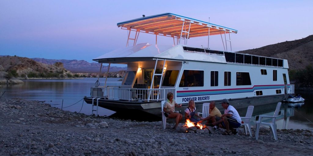 American Houseboats for rent on Lake Mead