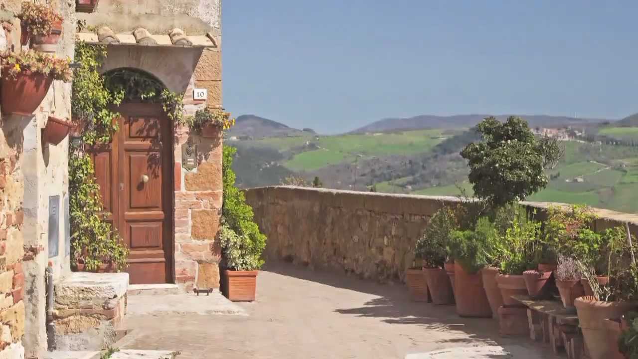 travel in Tuscany Italy